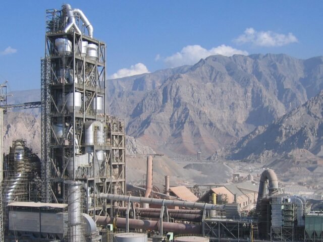 Buzzi enters the share capital of UAE’s Gulf Cement