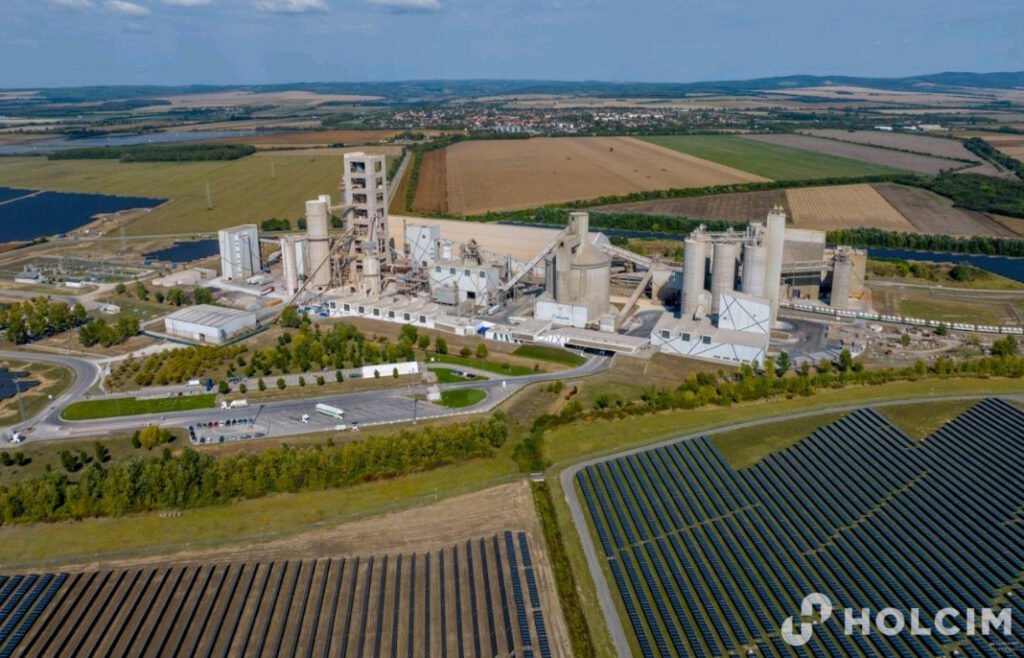 Hungary’s Holcim uses 1/3 green power at Királyegyháza