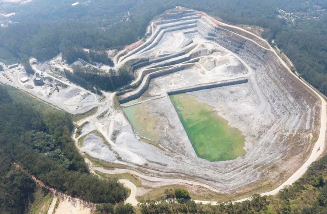 Huaxin Cement acquired aggregate supplier EMBU in Brazil