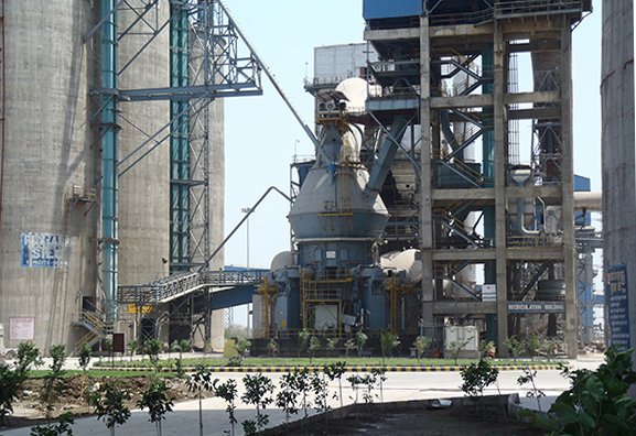 Pfeiffer MVR slag mill