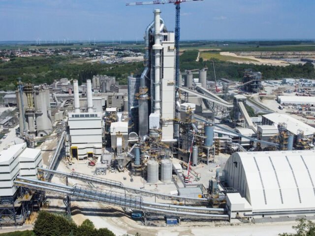 Heidelberg Materials France opens new Airvault kiln line