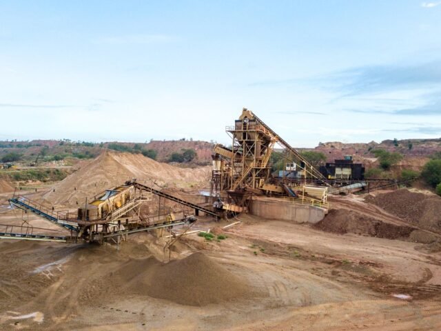 US Amrize to acquire PB Materials Holding