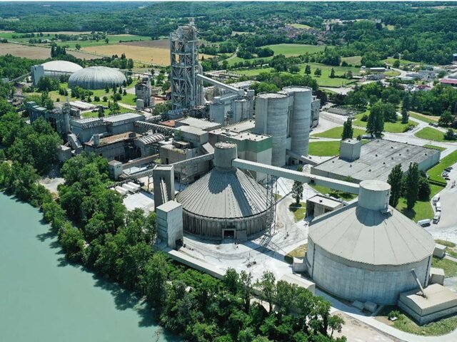 Vicat to acquire specific Cemex RMC and aggregate assets in France